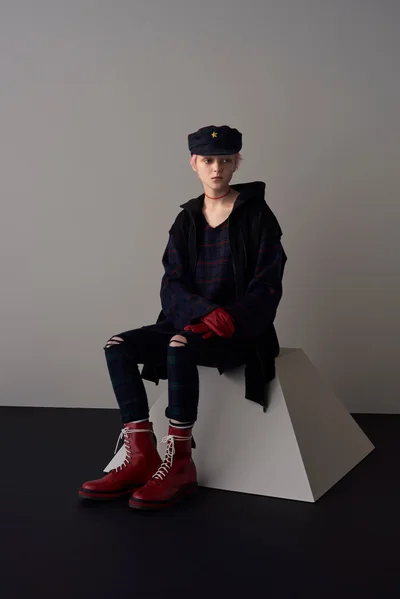 Look 11